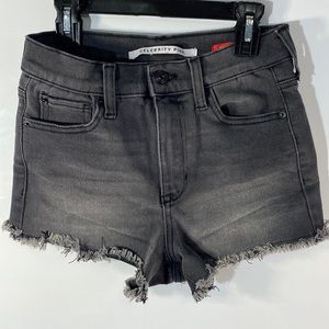 Black/gray jean shorts, Celebrity pink, 3/26